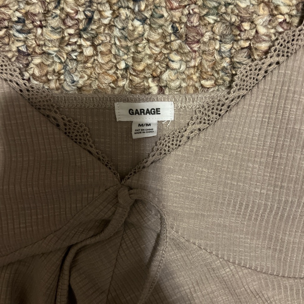 Garage Tan Ribbed Crop Top - Picture 2 of 2